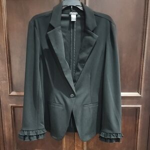 SOHO Black Ruffle Blazer